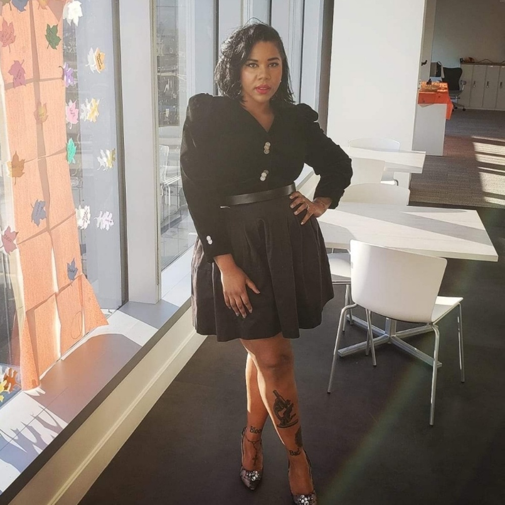 Bcbg black skirt